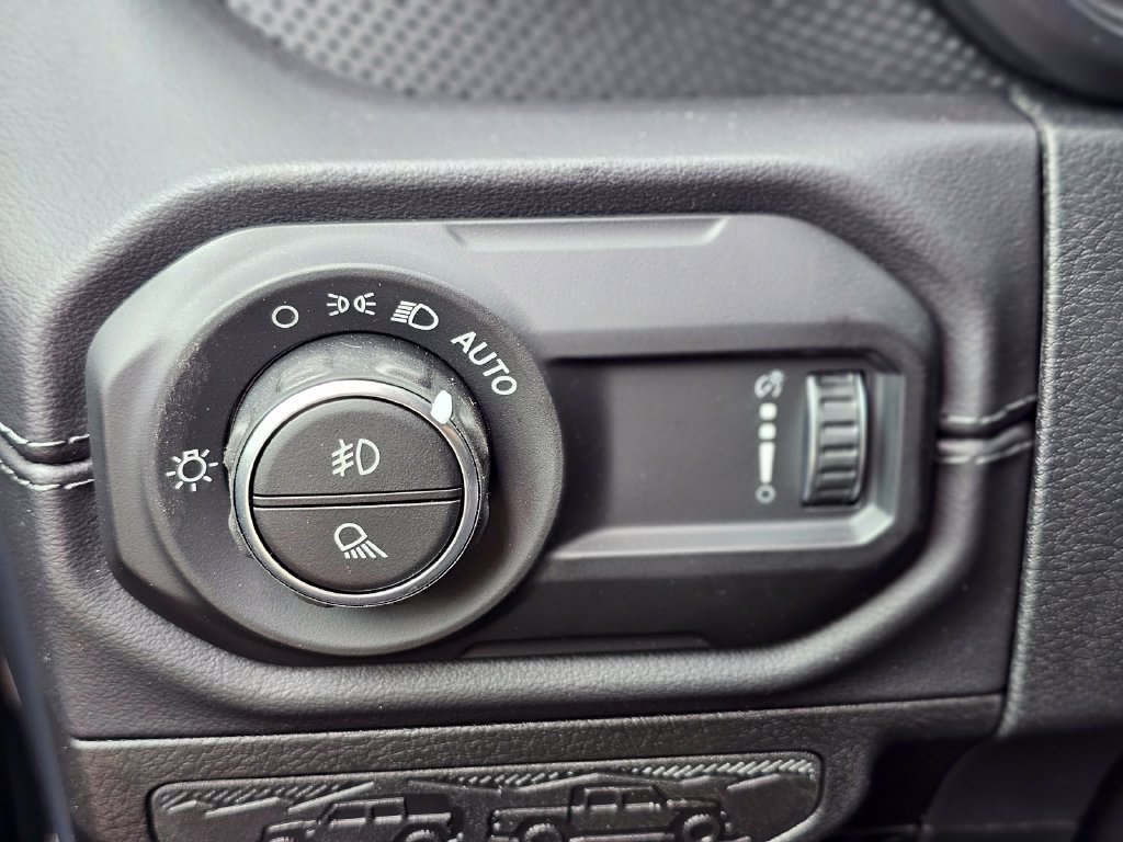 New 2026 Jeep Gladiator Rubicon AWD/4WD image 20