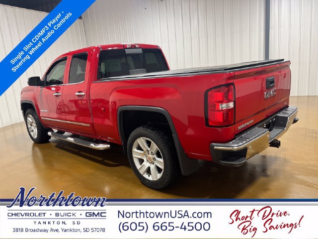 Used 2015 GMC Sierra 1500 SLT w/ SLT Preferred Package AWD/4WD image 3