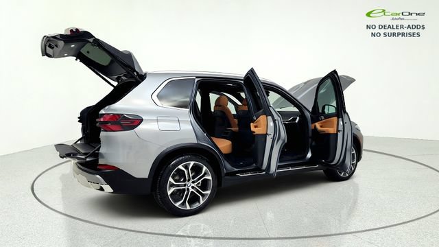 Used 2025 BMW X5 sDrive40i w/ Parking Assistance Package RWD image 19