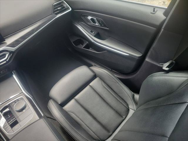 Used 2024 BMW 330i Sedan RWD image 12