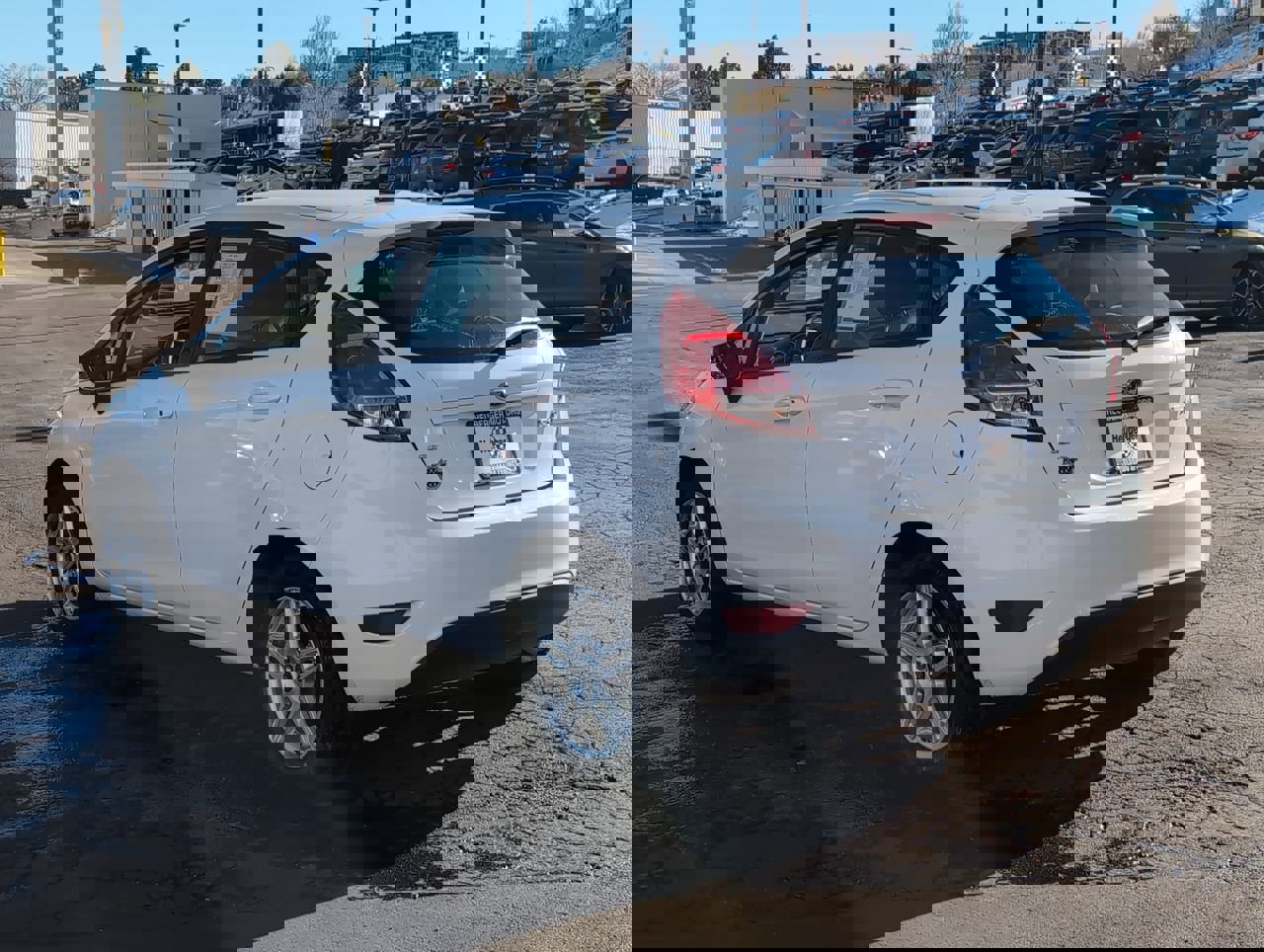 Used 2019 Ford Fiesta SE image 5