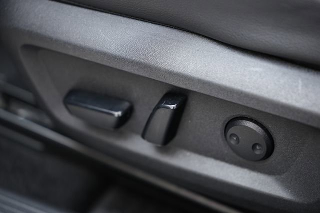 Used 2023 Nissan Rogue SL w/ SL Premium Package image 22