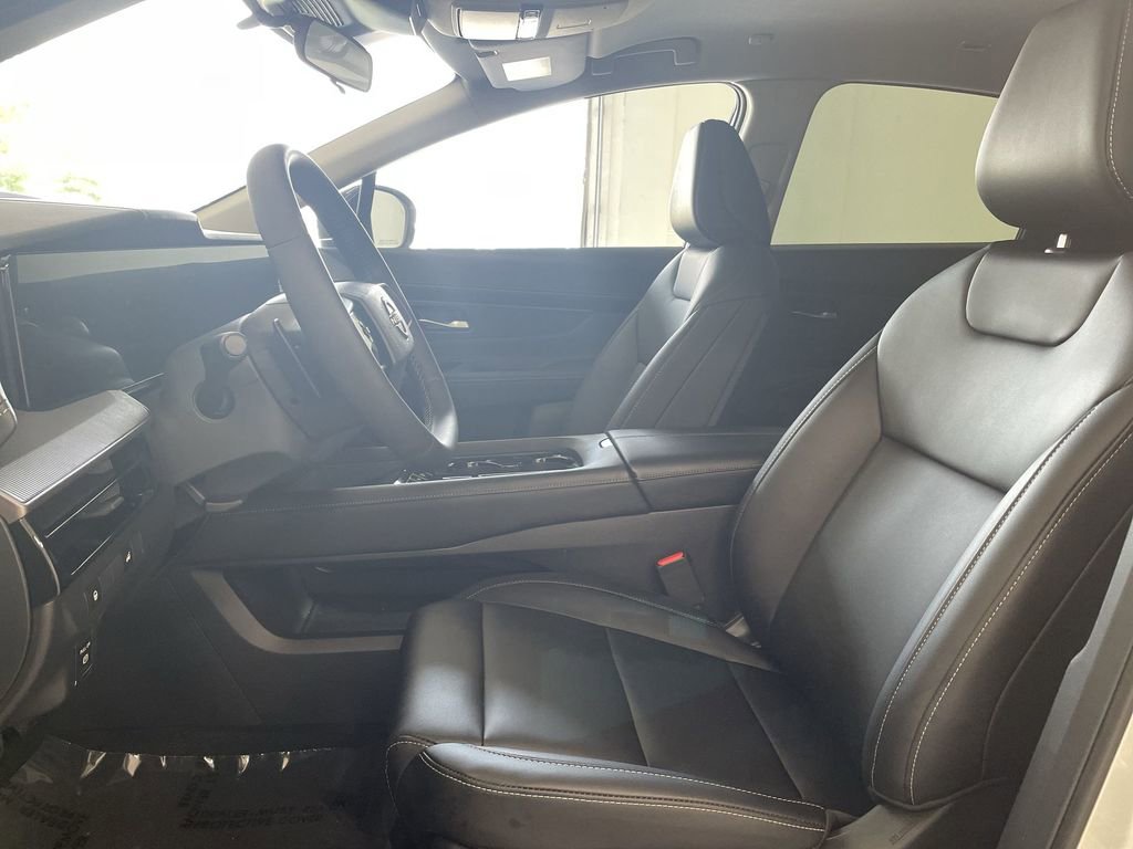 Certified 2025 Nissan Murano SV image 22