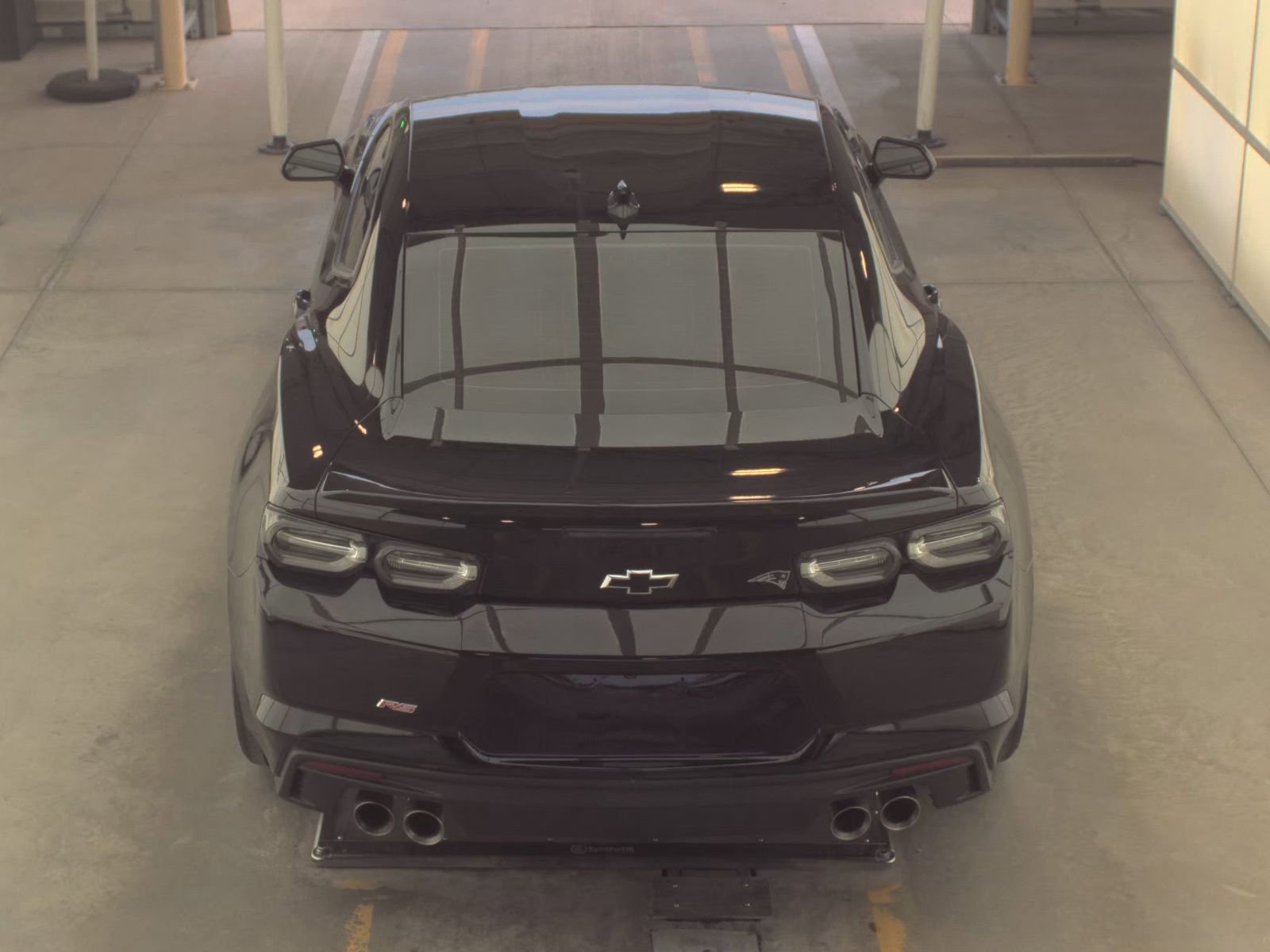 Used 2022 Chevrolet Camaro LT w/ RS Package image 7