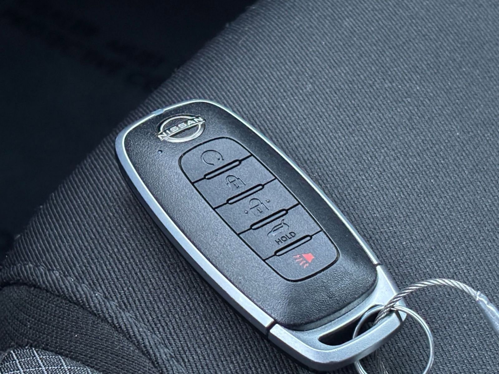 Used 2025 Nissan Pathfinder SV AWD/4WD image 21
