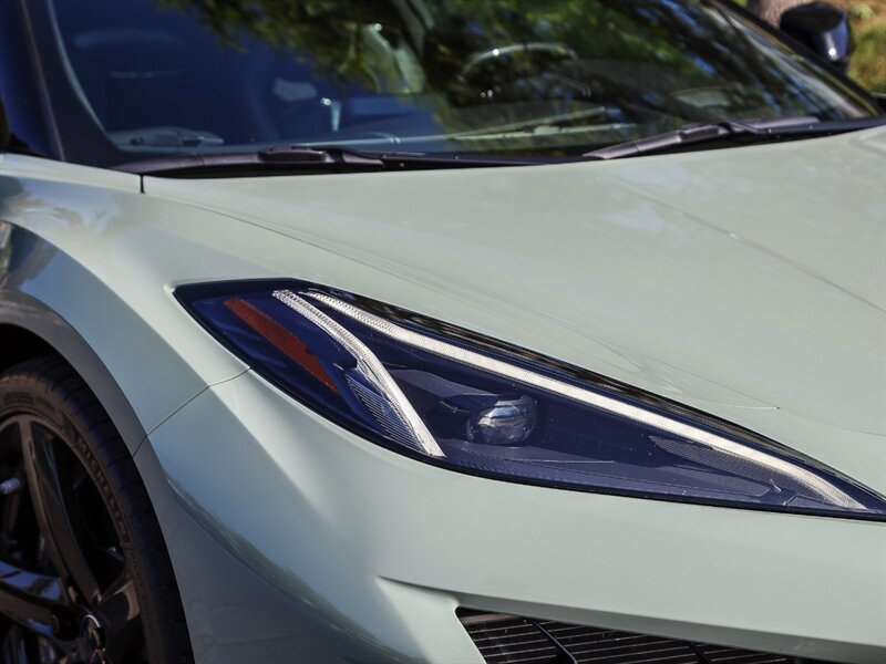 Used 2024 Chevrolet Corvette Z06 RWD image 10