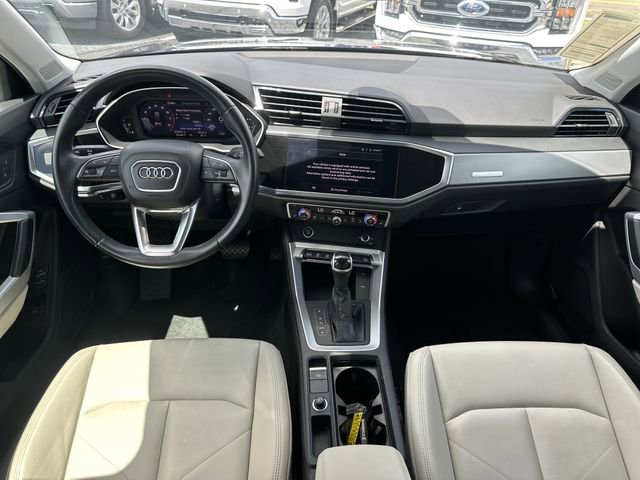 Used 2022 Audi Q3 2.0T Premium w/ Convenience Package AWD/4WD image 13