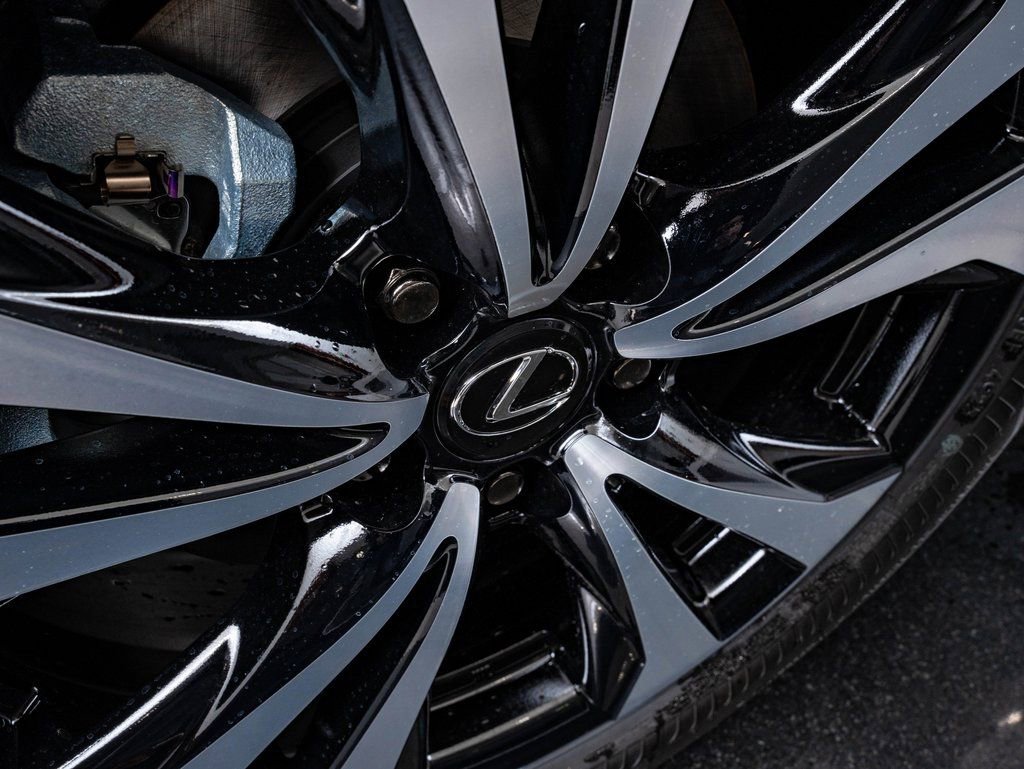 New 2026 Lexus UX 300h AWD image 8