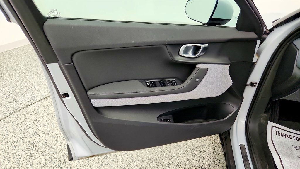 Used 2021 Polestar Polestar 2 AWD/4WD image 11