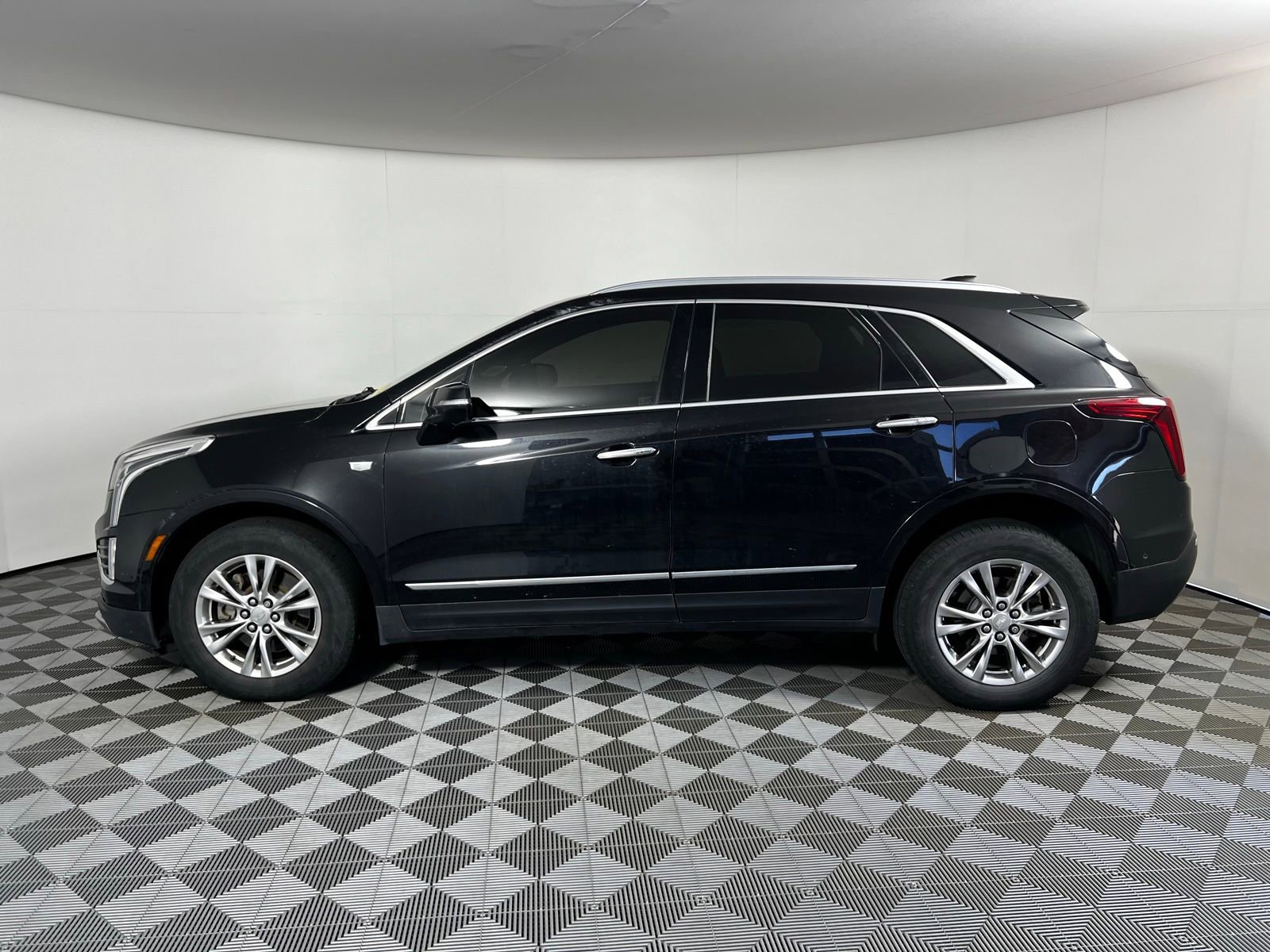 Used 2020 Cadillac XT5 Premium Luxury AWD/4WD image 8