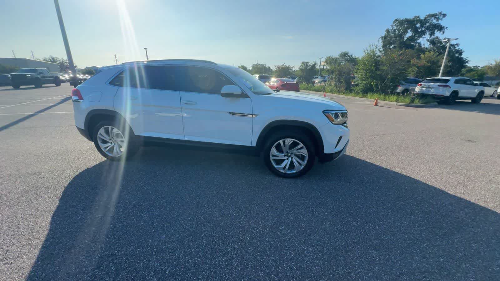 Used 2021 Volkswagen Atlas Cross Sport SEL FWD image 9