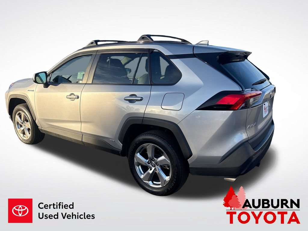 Certified 2021 Toyota RAV4 XLE Premium AWD/4WD image 6