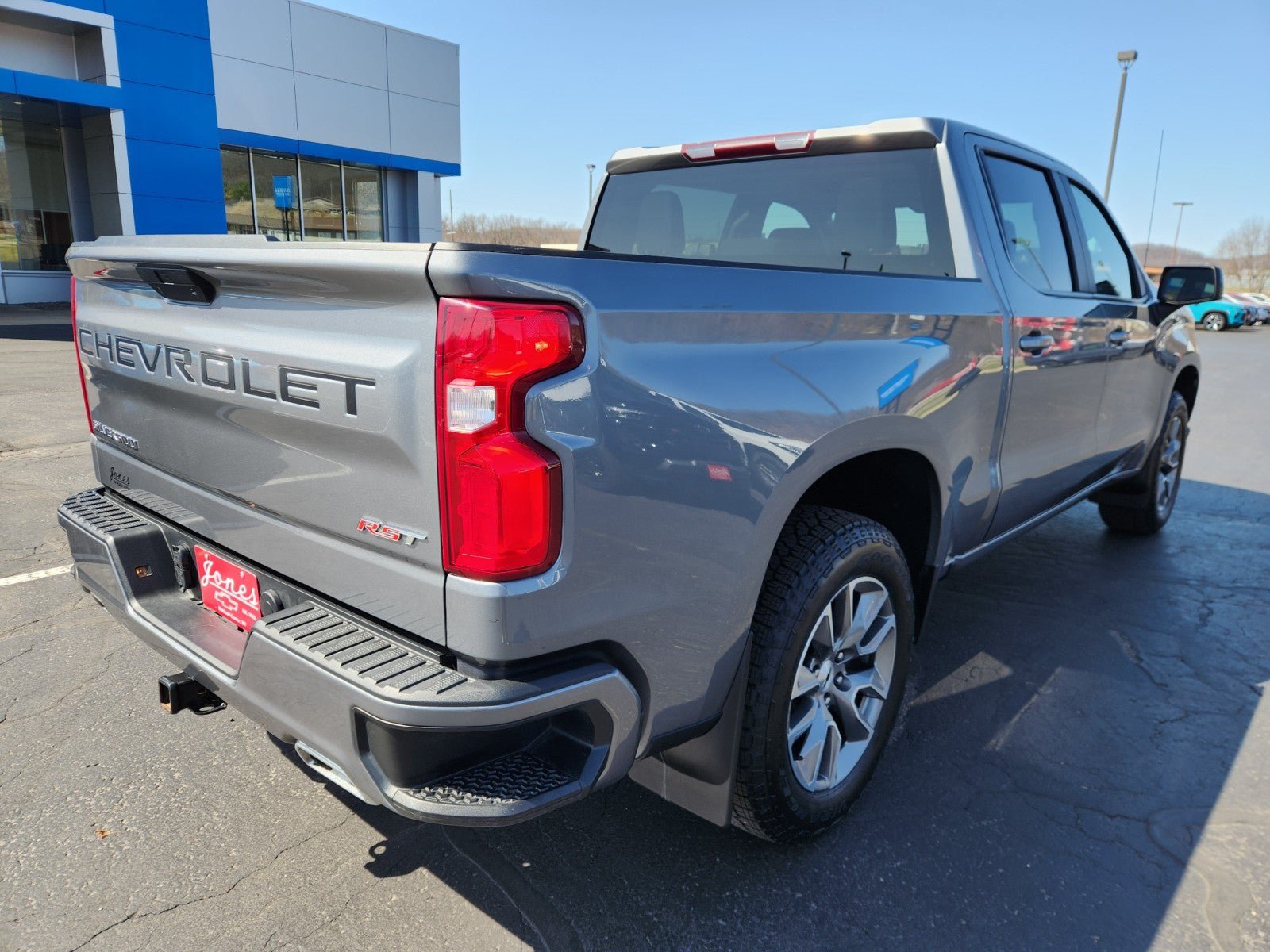 Used 2022 Chevrolet Silverado 1500 RST AWD/4WD image 5