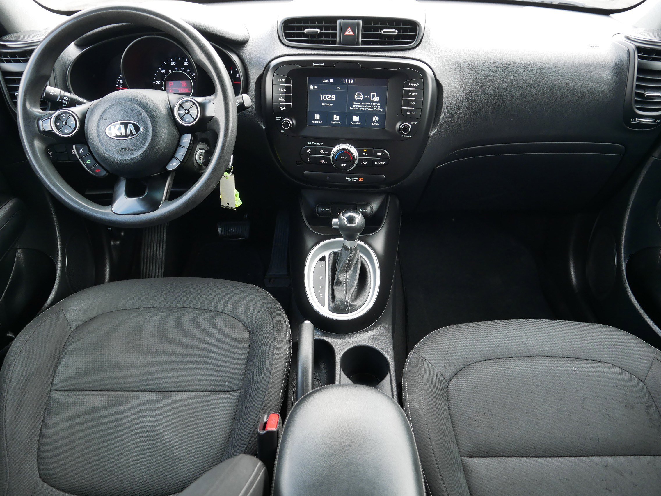 Used 2018 Kia Soul + image 10