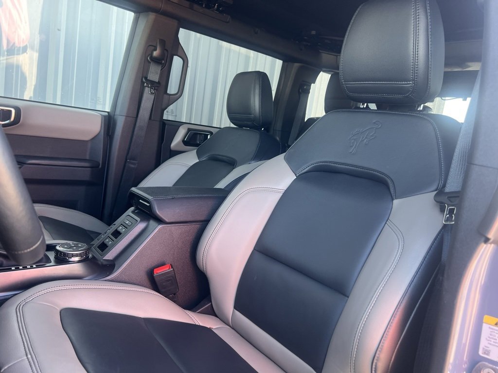 Used 2024 Ford Bronco Wildtrak image 14