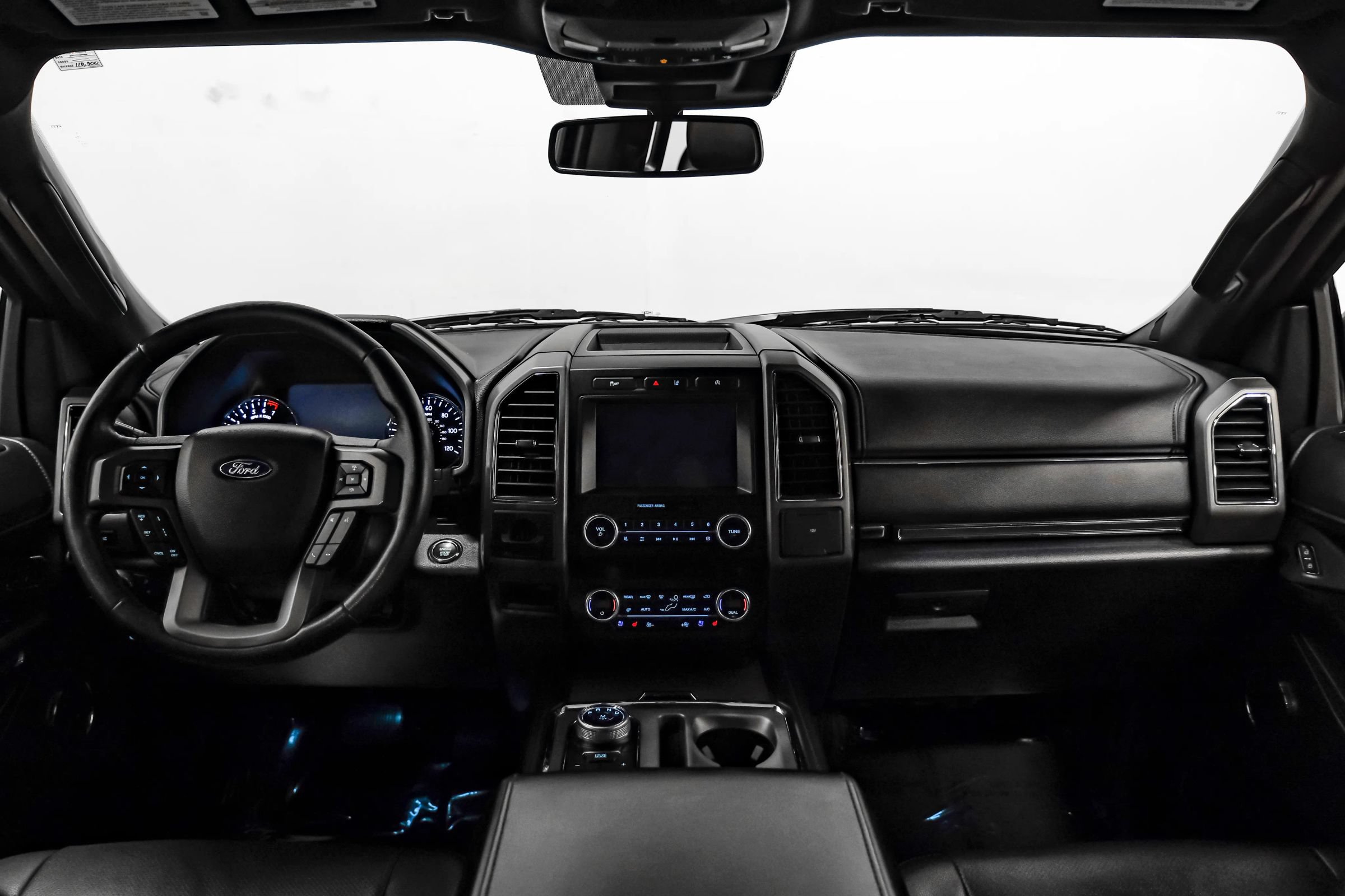 Used 2019 Ford Expedition XLT w/ Equipment Group 202A RWD image 11