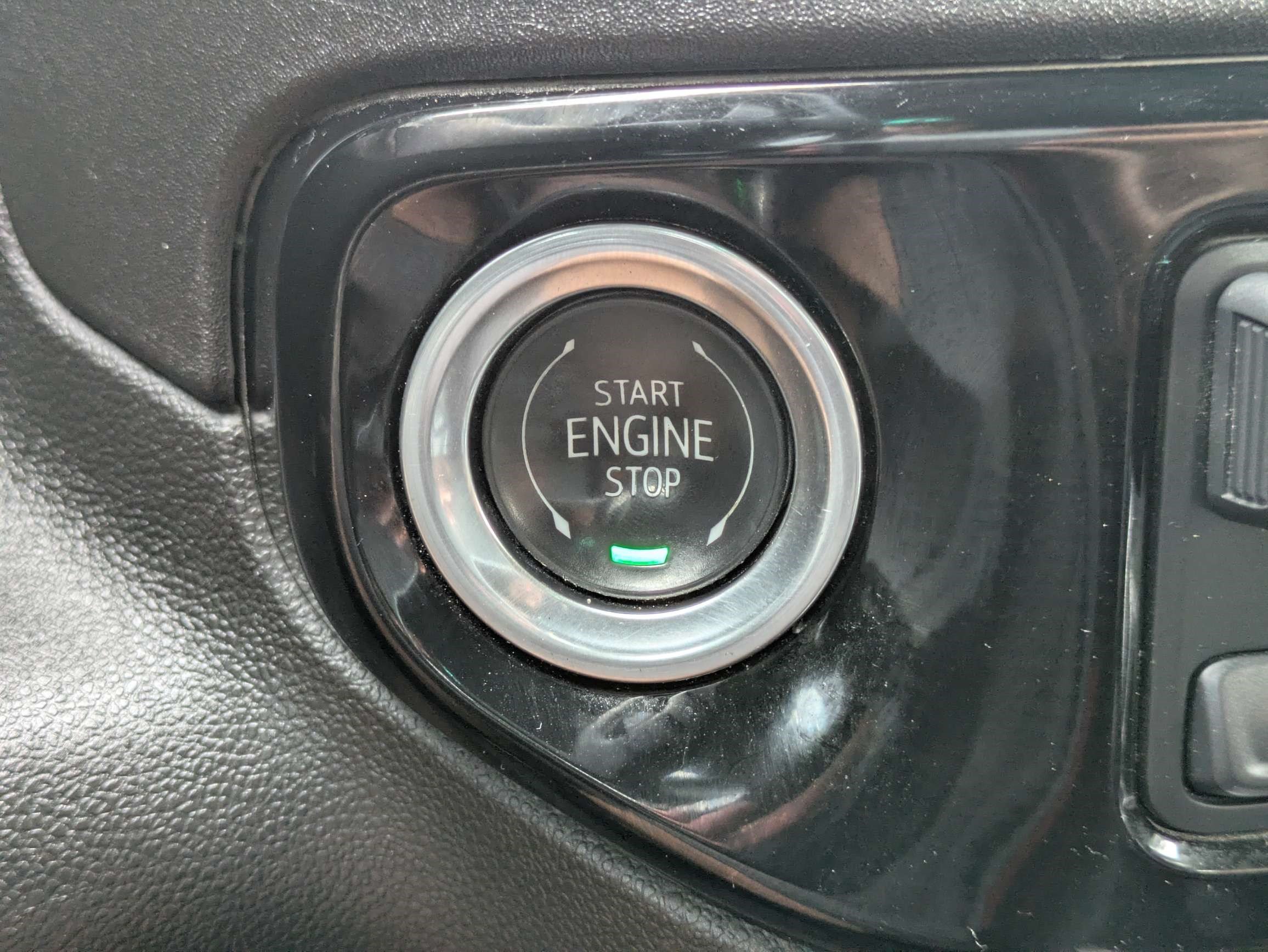 Used 2024 Chevrolet Silverado 1500 LT RWD image 27