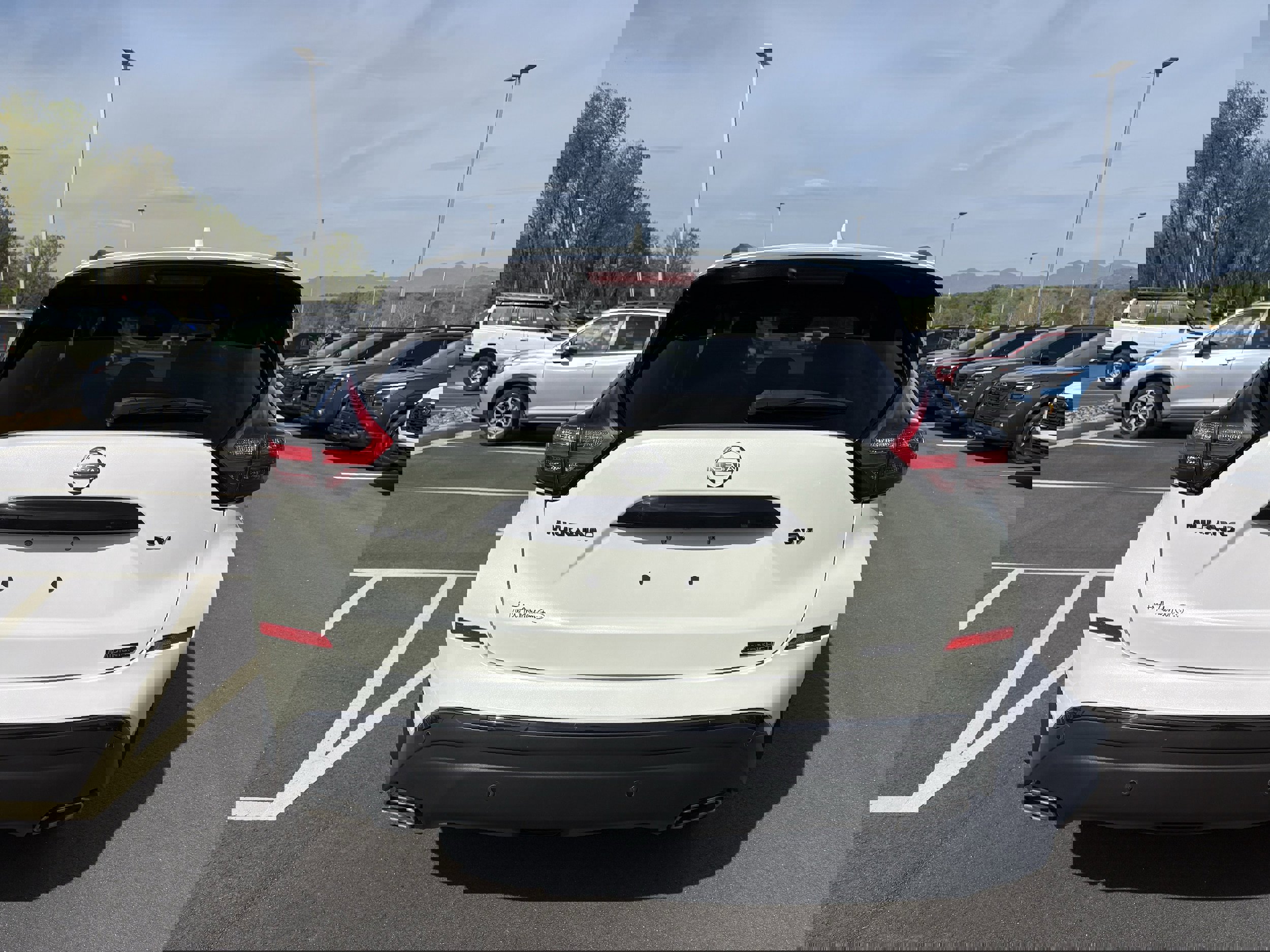 Used 2024 Nissan Murano SV w/ SV Midnight Edition Package FWD image 10