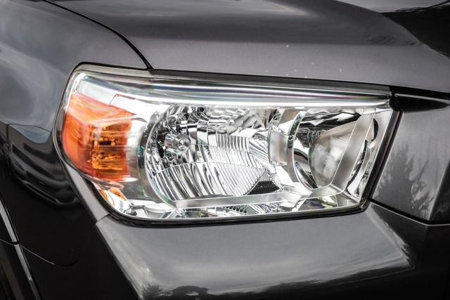 Used 2013 Toyota 4Runner SR5 w/ Convenience Pkg AWD/4WD image 8