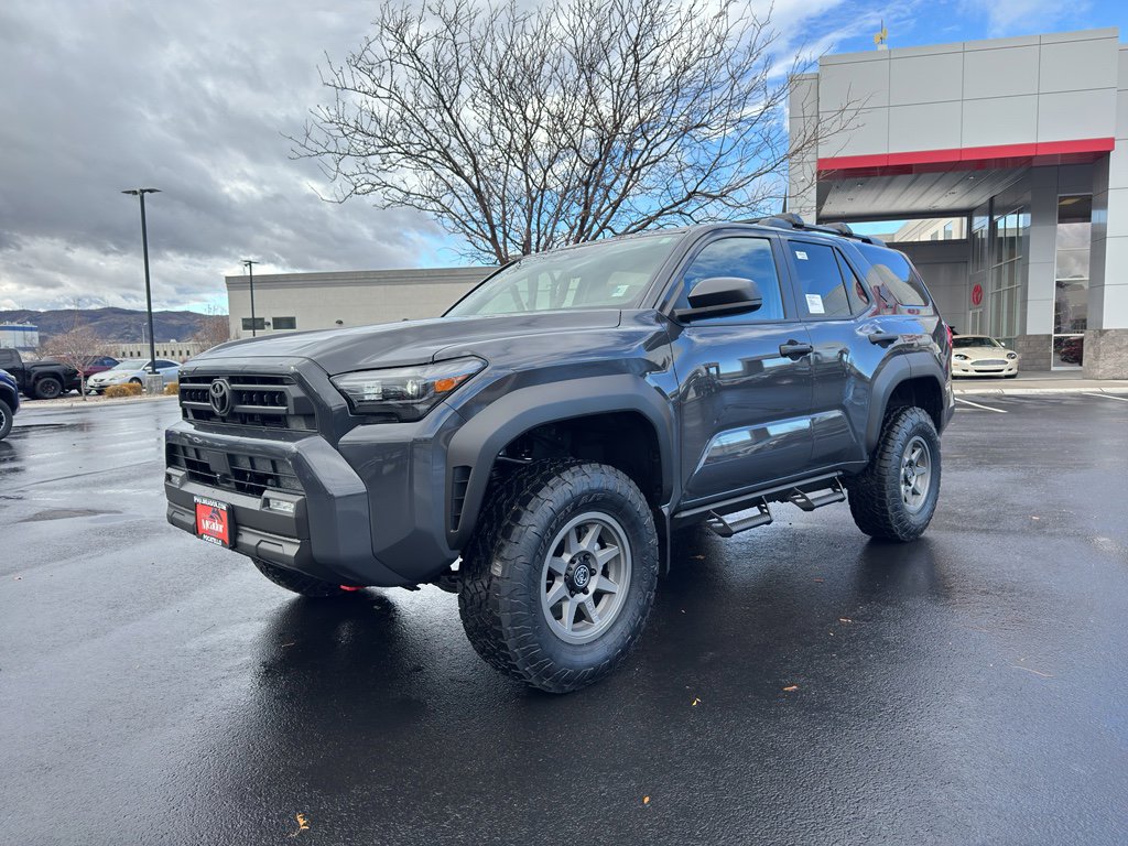 New 2025 Toyota 4Runner SR5 image 5