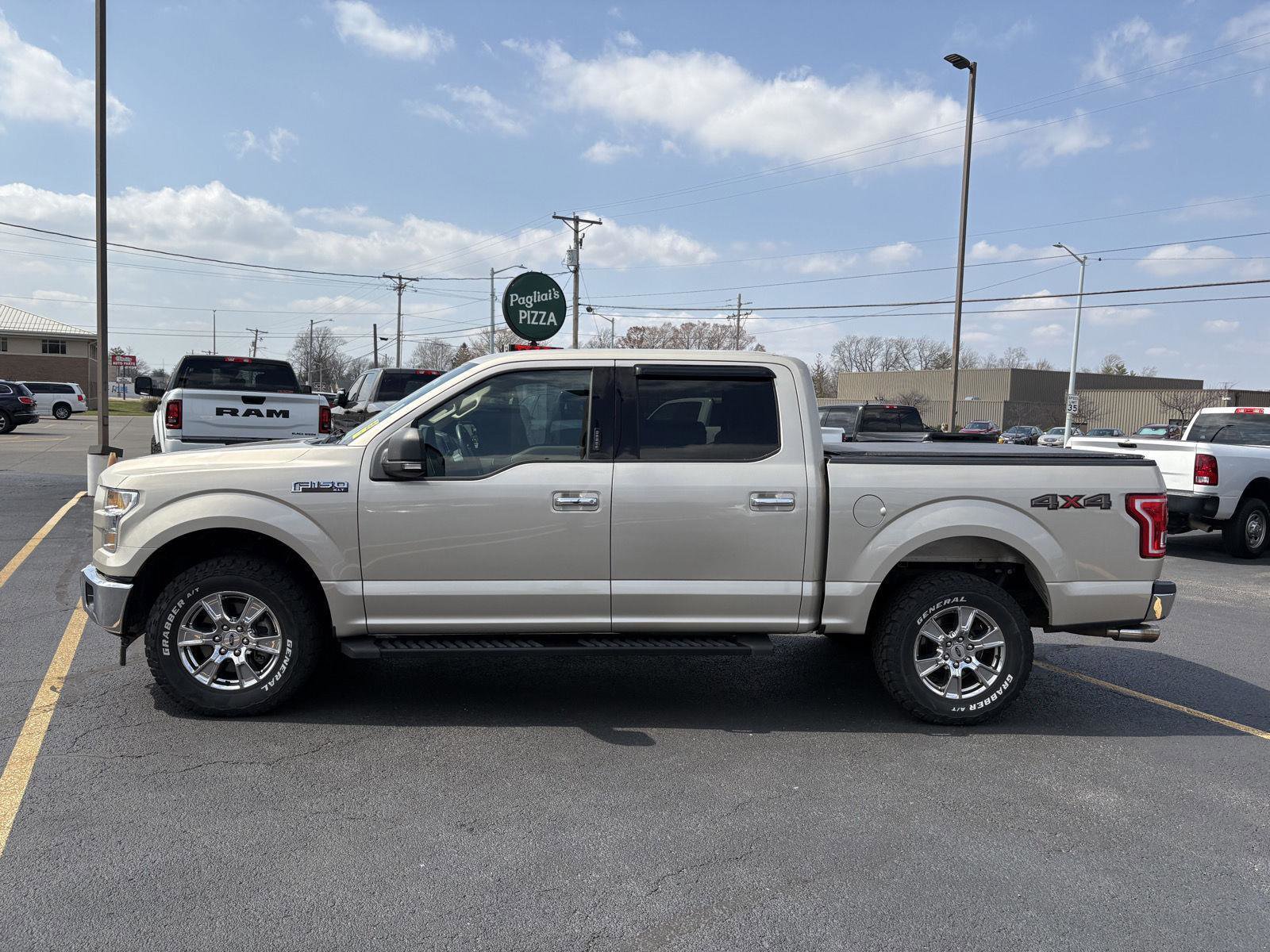 Used 2017 Ford F150 XLT w/ Equipment Group 302A Luxury image 5