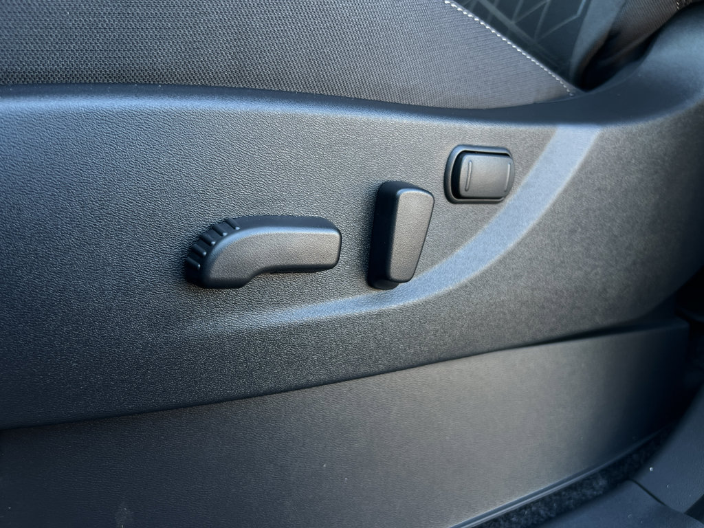 New 2026 Nissan Frontier SV w/ All-Weather Content Package image 11