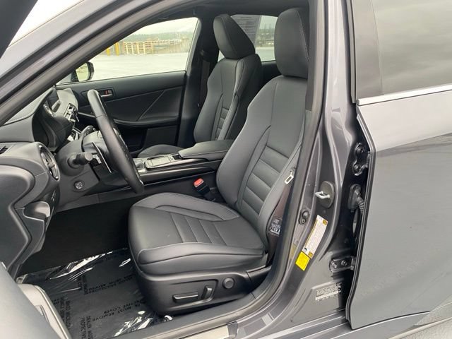 Used 2023 Lexus IS 350 F Sport w/ Navigation Package RWD image 17