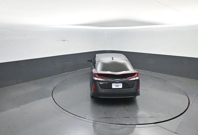 Used 2018 Toyota Prius Prime Premium FWD image 29