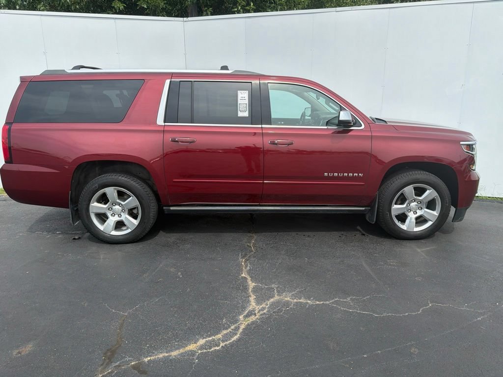 Used 2020 Chevrolet Suburban Premier w/ Max Trailering Package AWD/4WD image 2