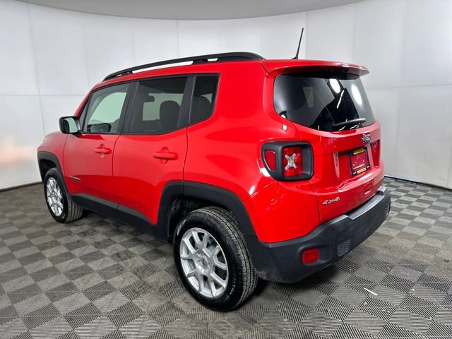 Used 2023 Jeep Renegade Latitude w/ Sun/Sound Group image 5