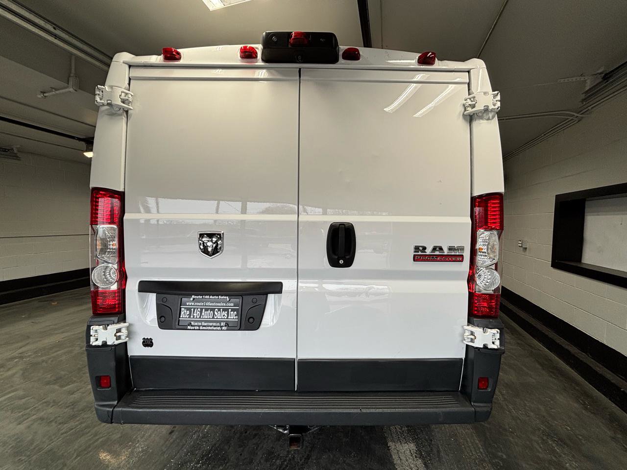 Used 2017 RAM ProMaster 1500 w/ Interior Convenience Group FWD image 8