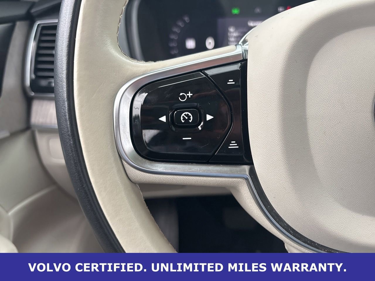 Used 2023 Volvo XC90 B6 Plus w/ Protection Package Premier AWD/4WD image 24