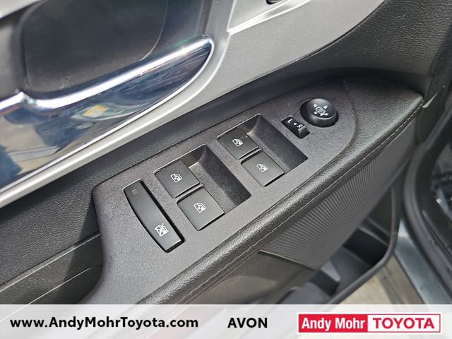 Used 2017 Chevrolet Equinox LS FWD image 12