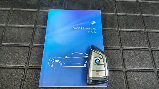Used 2023 BMW X6 xDrive40i w/ Executive Package image 67