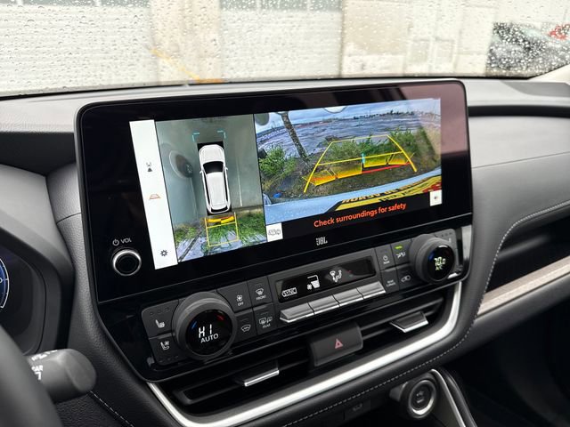 Used 2026 Toyota Grand Highlander Platinum image 28