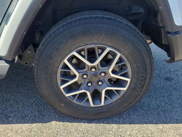 Used 2024 Jeep Wrangler Sahara image 7