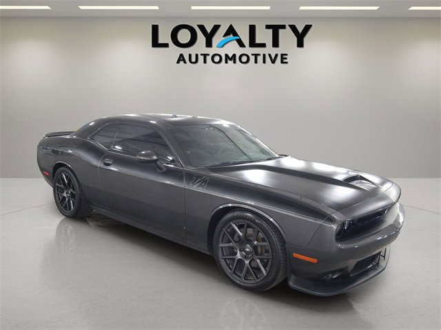 Used 2019 Dodge Challenger R/T w/ T/A Package image 7
