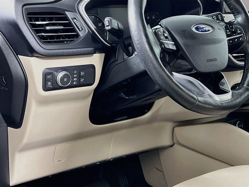 Certified 2021 Ford Escape SEL AWD/4WD image 12