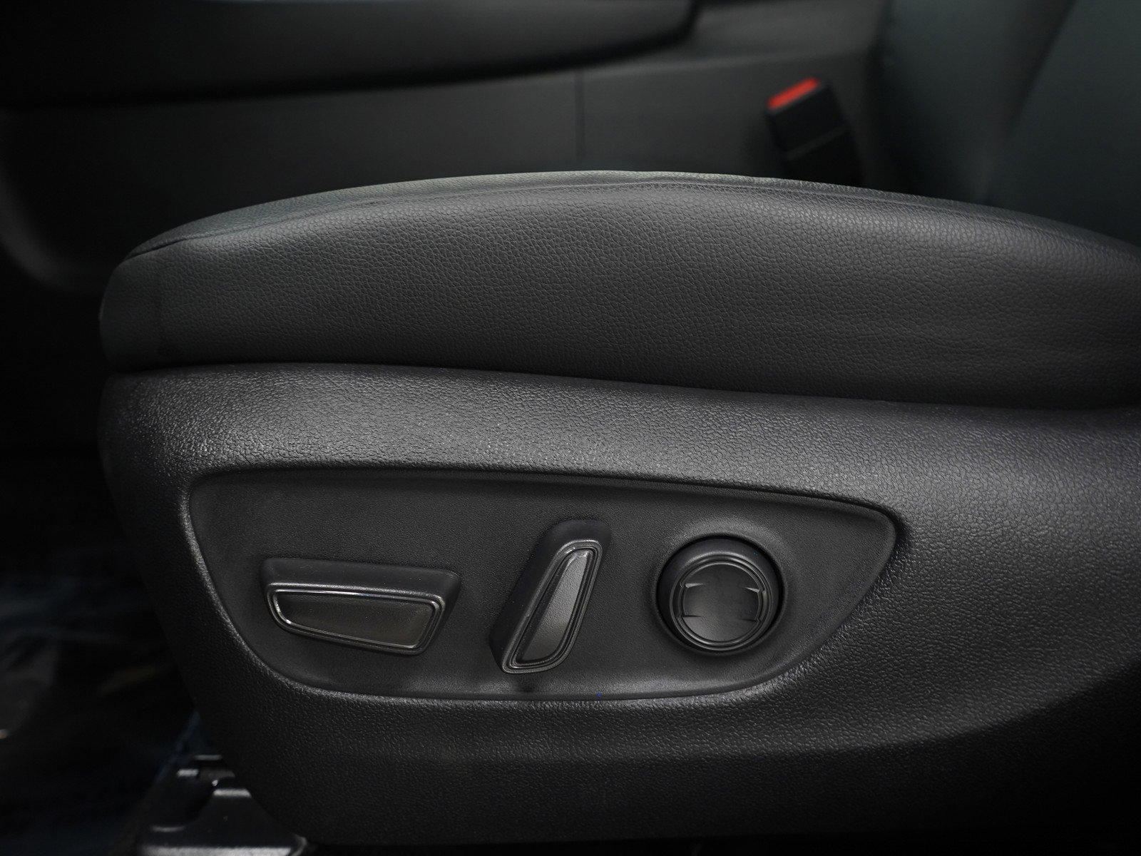 Used 2025 Toyota Grand Highlander XLE image 26