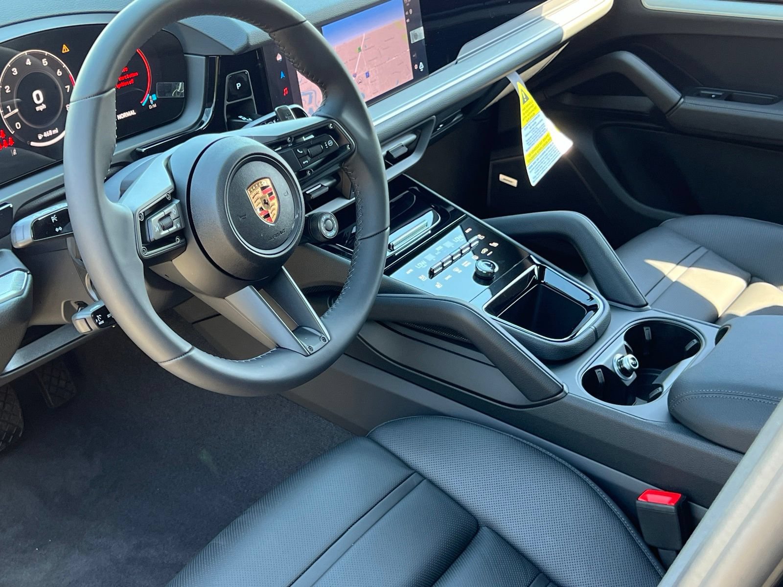 New 2026 Porsche Cayenne Coupe AWD/4WD image 4