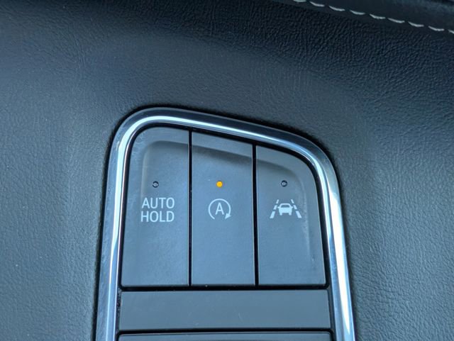 Used 2023 Cadillac Escalade Premium Luxury image 28