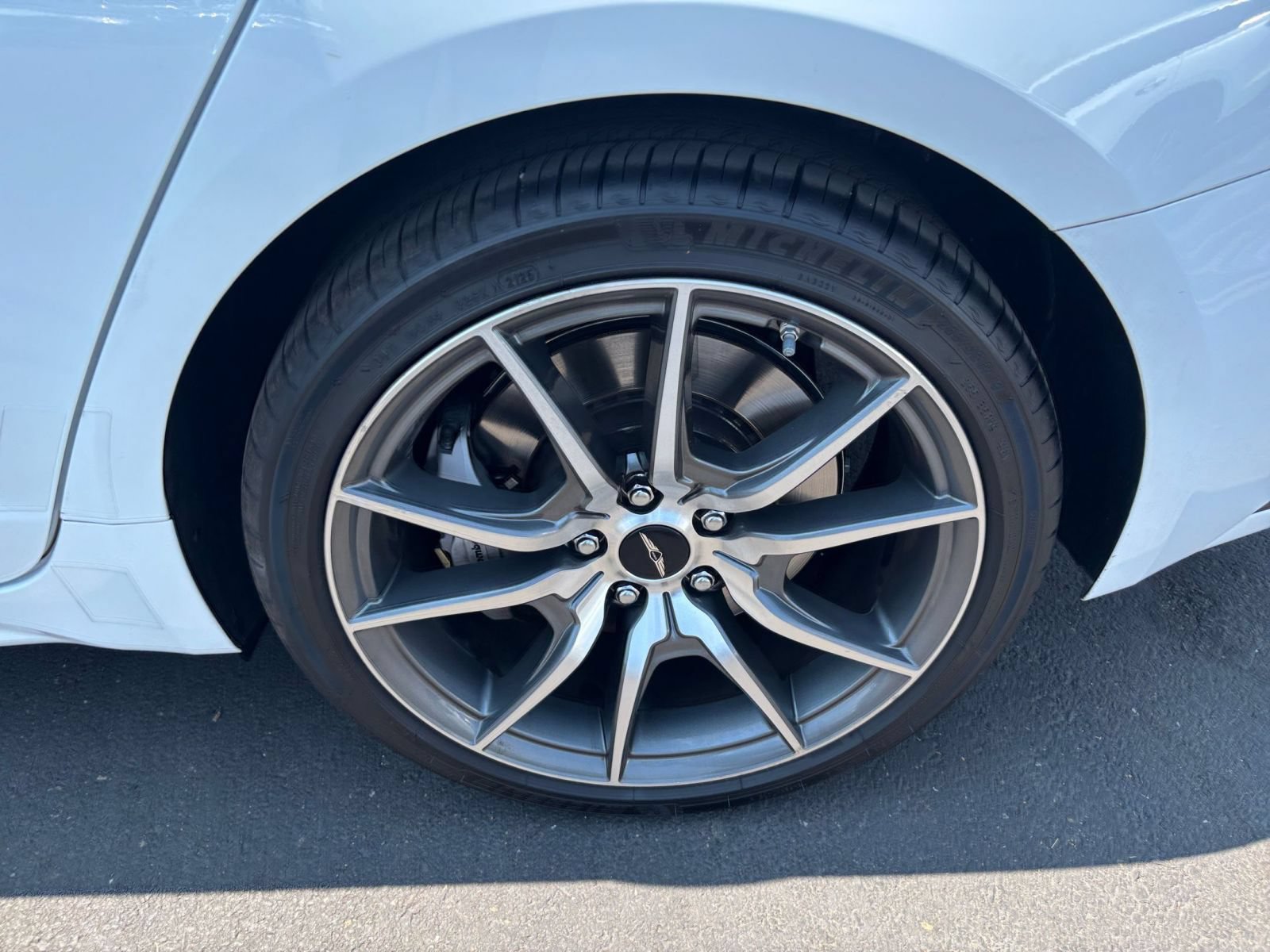 Used 2026 Genesis G70 2.5T RWD image 32