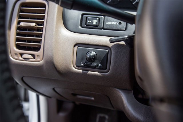 Used 1996 INFINITI I30 image 41