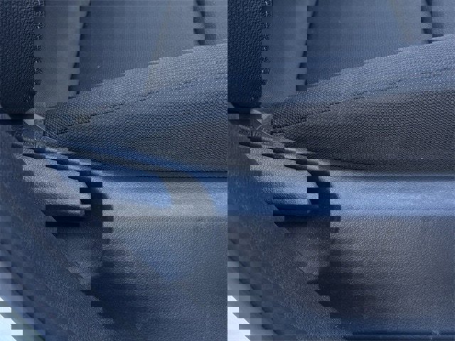 Used 2025 Toyota Corolla LE image 29