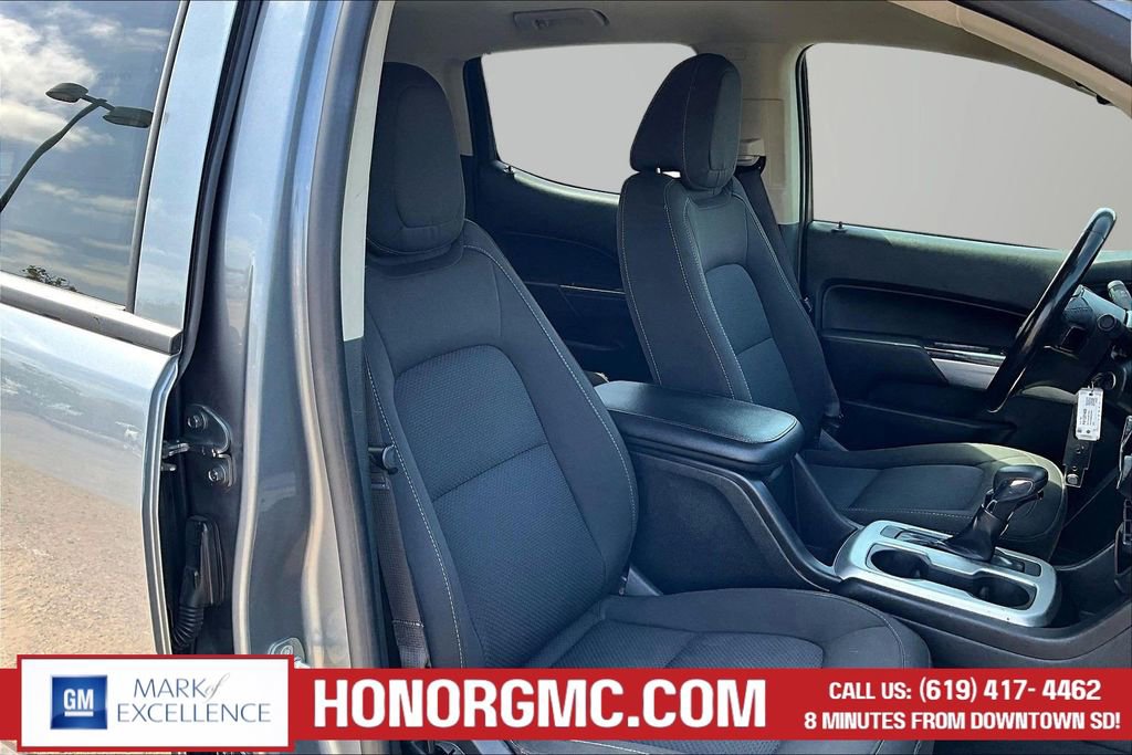 Used 2022 Chevrolet Colorado LT w/ LT Convenience Package AWD/4WD image 30