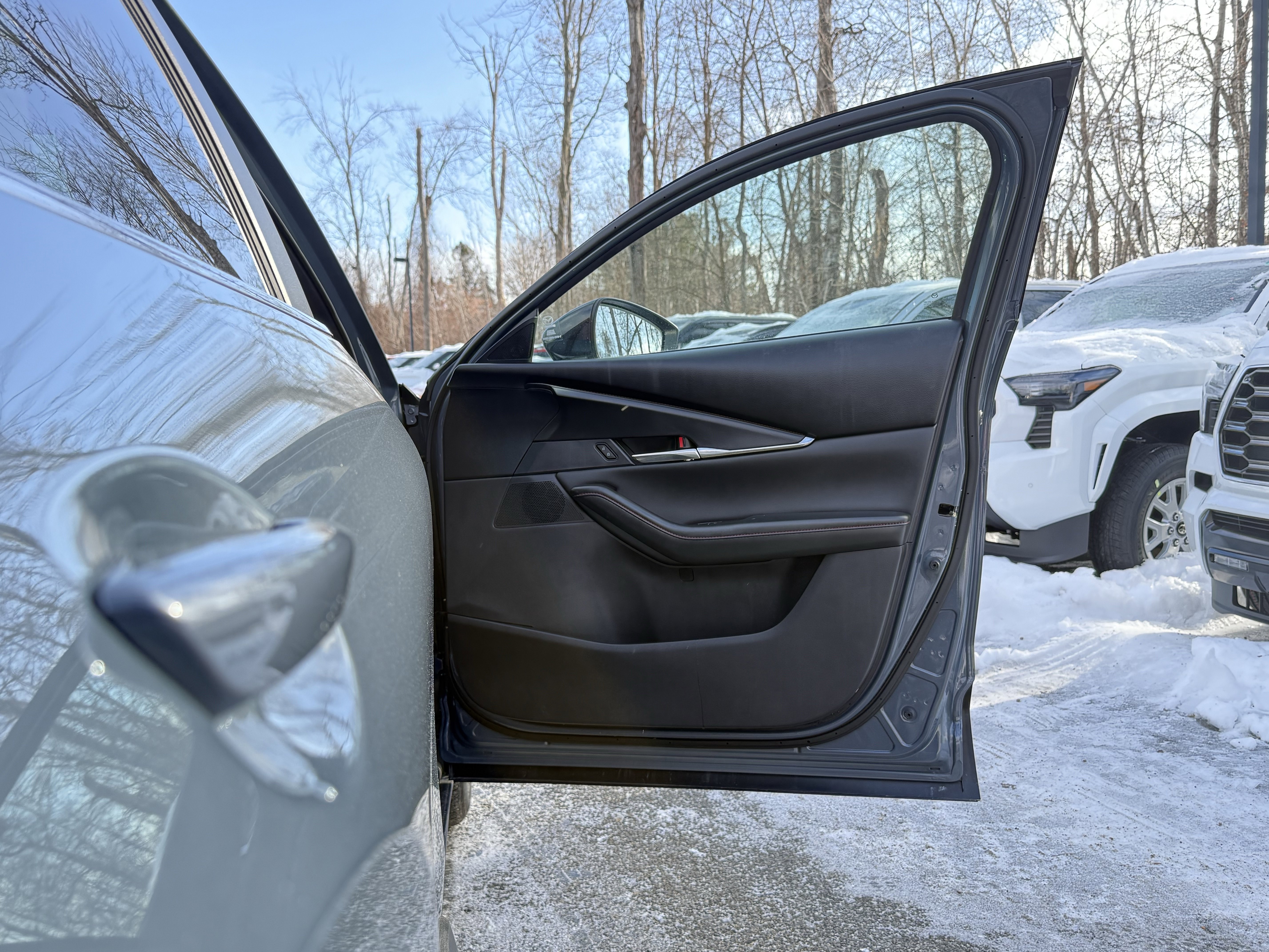 Used 2024 MAZDA CX-30 AWD 2.5 S w/ Preferred Package image 40