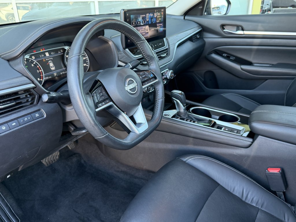 Used 2024 Nissan Altima 2.5 SL AWD/4WD image 30