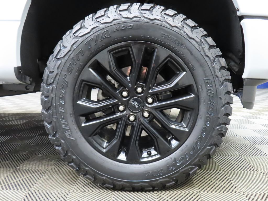 Used 2025 Ford F150 Lariat AWD/4WD image 7