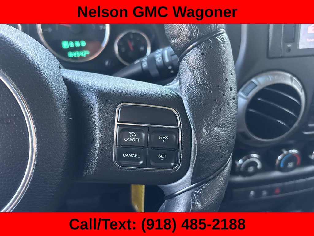 Used 2015 Jeep Wrangler Unlimited Sport w/ Quick Order Package 24S AWD/4WD image 13