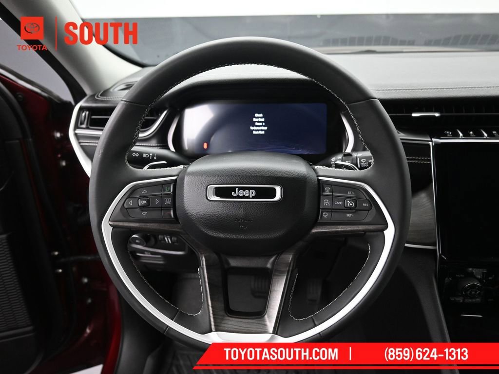 Used 2023 Jeep Grand Cherokee L Limited image 20